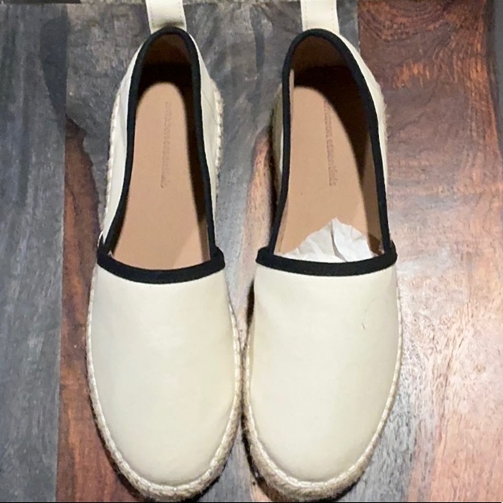 🍒 Amazon Women's Cream Espadrilles